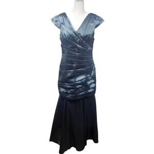 JS Collections Formal V Neck Cap Sleeve Ruched Gown in Silver Blue Size 14